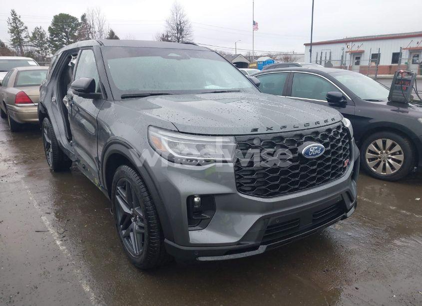 2025 Ford Explorer ST (VIN 1FMWK8GC0SGA70011) main photo