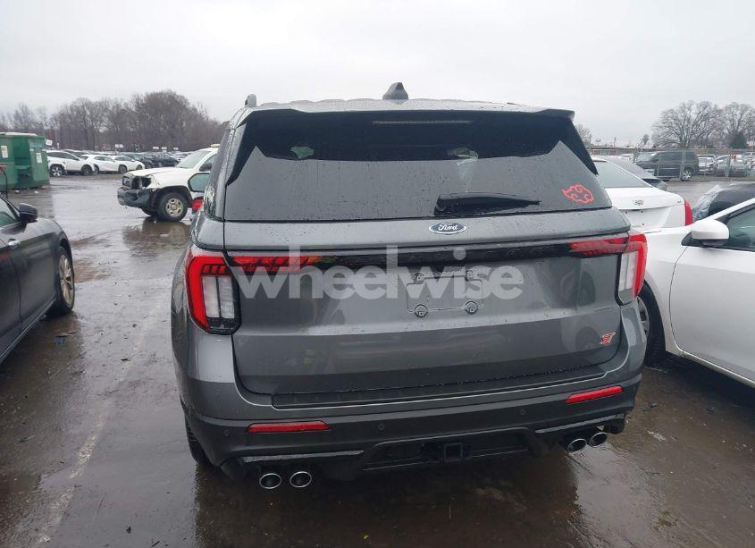 Photo 17 of 2025 Ford Explorer ST (VIN 1FMWK8GC0SGA70011)