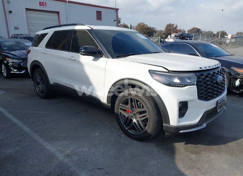 2025 Ford Explorer ST (VIN 1FMWK8GC3SGA12569) main photo