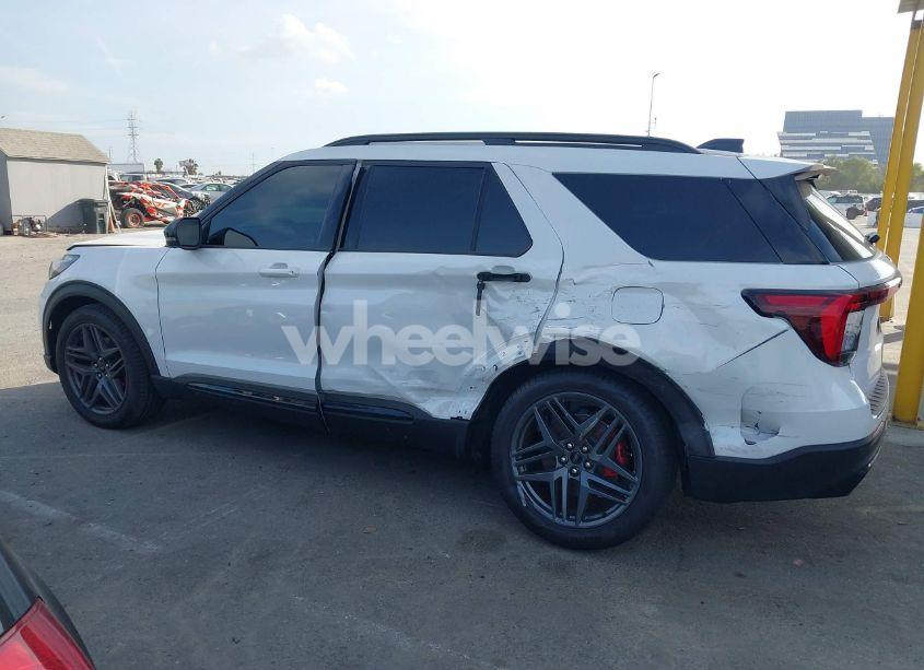 Photo 14 of 2025 Ford Explorer ST (VIN 1FMWK8GC3SGA12569)