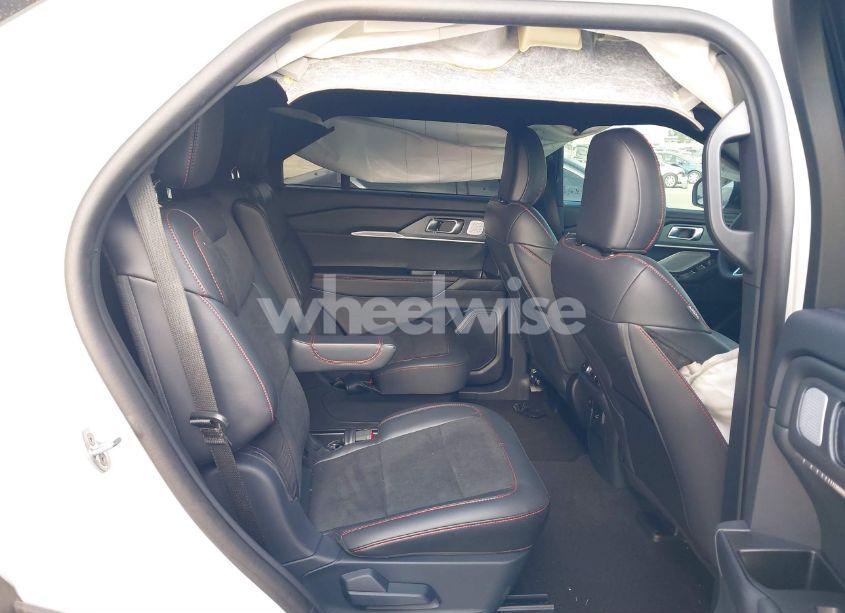 Photo 8 of 2025 Ford Explorer ST (VIN 1FMWK8GC3SGA12569)