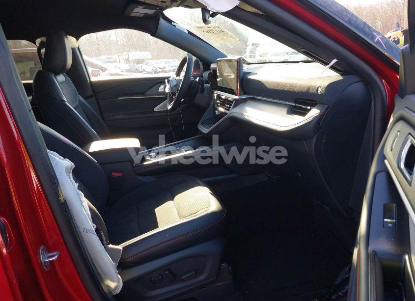 Photo 5 of 2025 Ford Explorer ST (VIN 1FMWK8GC5SGA09320)