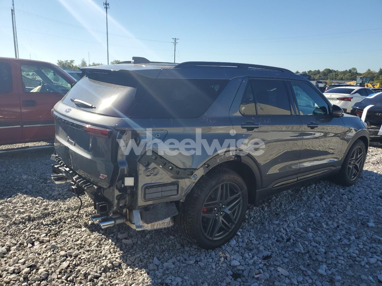 Photo 3 of 2025 FORD EXPLORER ST (VIN 1FMWK8GC6SGC40078)