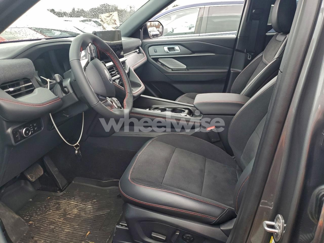 Photo 7 of 2025 FORD EXPLORER ST (VIN 1FMWK8GC6SGD02594)