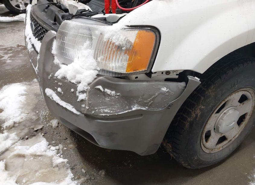 Photo 6 of 2002 Ford Escape XLS (VIN 1FMYU011X2KC11563)