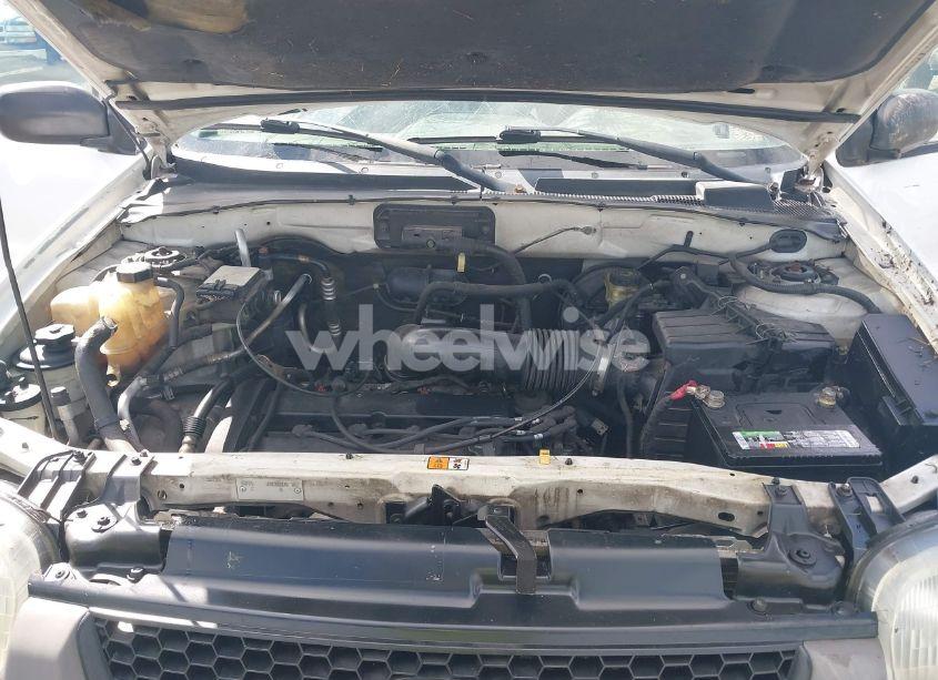 Photo 10 of 2001 Ford Escape XLS (VIN 1FMYU01B41KB51786)