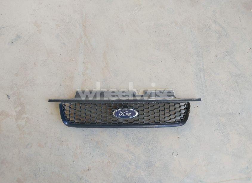 Photo 12 of 2002 Ford Escape XLS (VIN 1FMYU01B42KC15519)