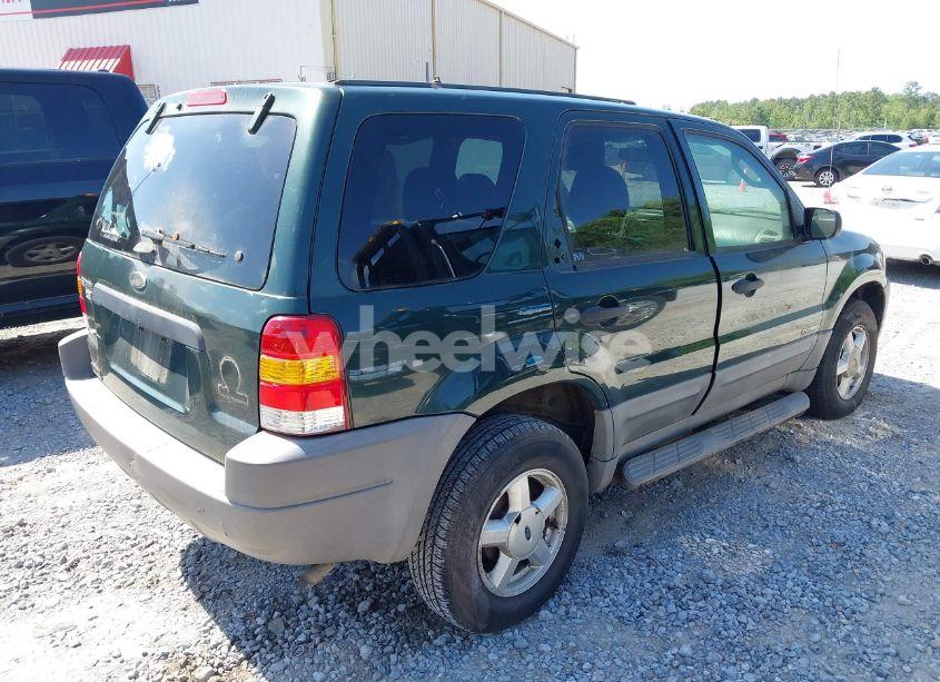 Photo 4 of 2002 Ford Escape XLS (VIN 1FMYU01BX2KC17629)