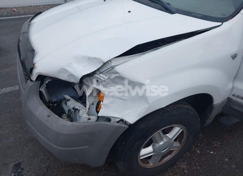 Photo 6 of 2002 Ford Escape XLS (VIN 1FMYU02112KA46713)