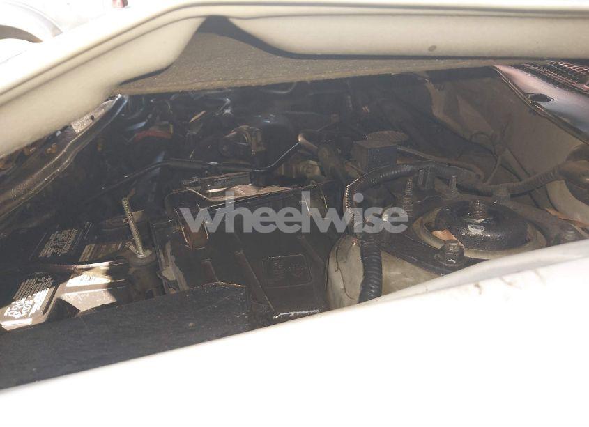 Photo 10 of 2003 Ford Escape XLS (VIN 1FMYU02113KC16800)