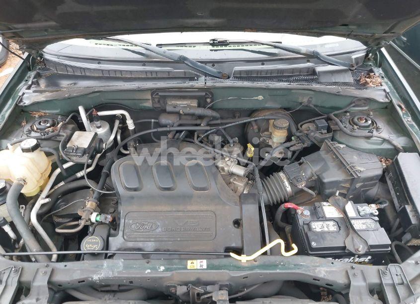 Photo 10 of 2003 Ford Escape XLS (VIN 1FMYU02113KC35072)