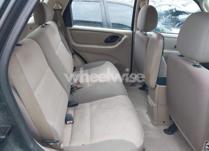 Photo 8 of 2003 Ford Escape XLS (VIN 1FMYU02113KC35072)