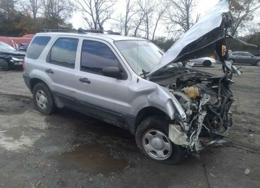 2004 Ford Escape XLS (VIN 1FMYU02114KB62979) main photo