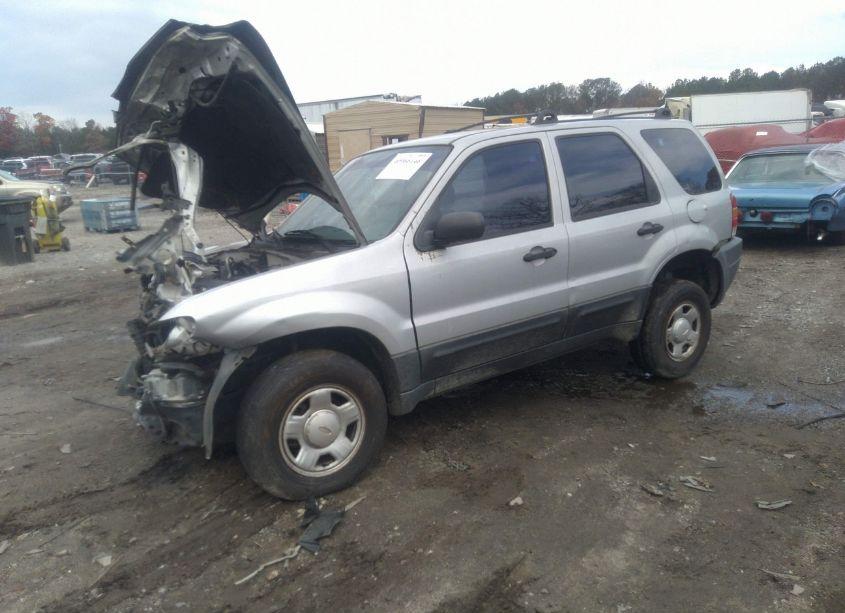 Photo 2 of 2004 Ford Escape XLS (VIN 1FMYU02114KB62979)
