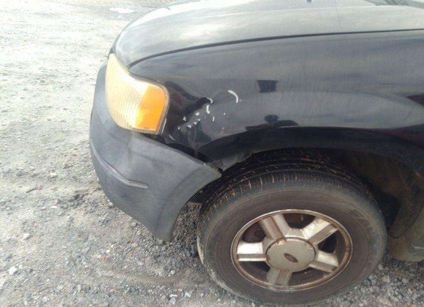 Photo 13 of 2003 Ford Escape XLS (VIN 1FMYU02123KD92402)