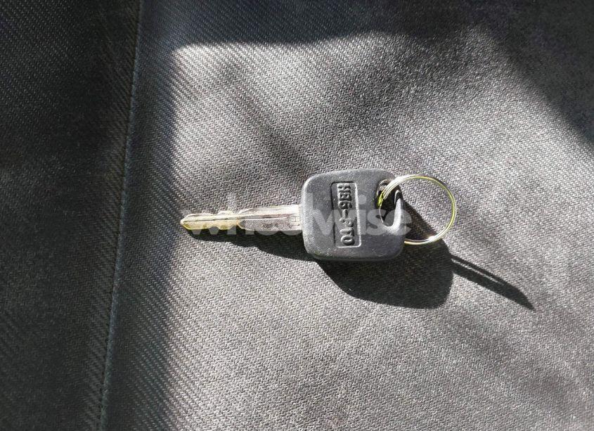 Photo 11 of 2003 Ford Escape XLS (VIN 1FMYU02143KB01883)