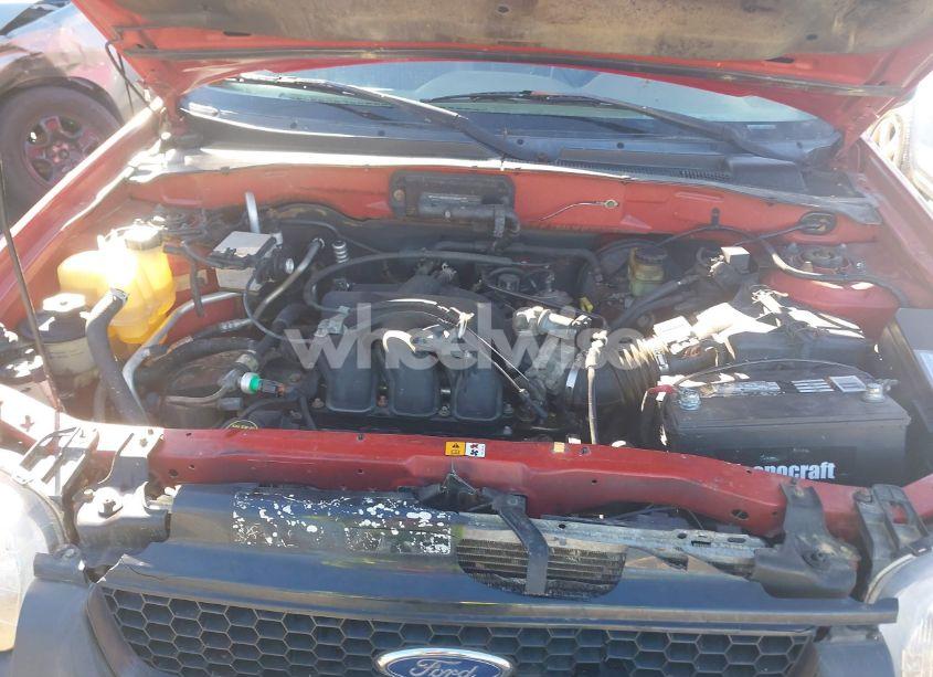 Photo 10 of 2002 Ford Escape XLS (VIN 1FMYU02152KD85149)