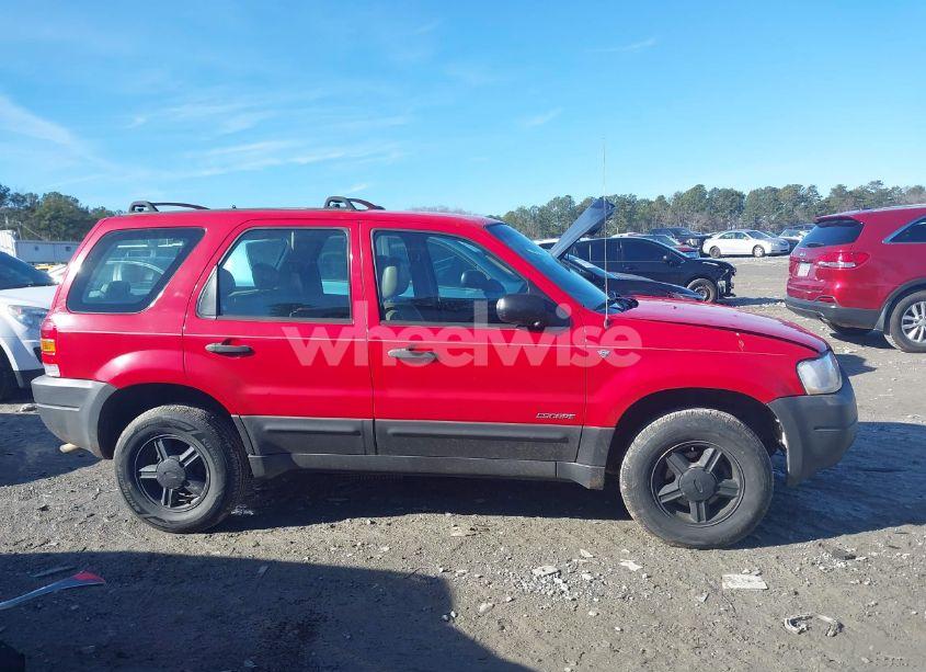 Photo 13 of 2002 Ford Escape XLS (VIN 1FMYU02152KD85149)