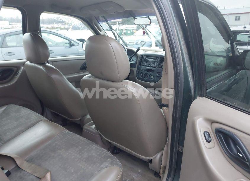 Photo 8 of 2002 Ford Escape XLS (VIN 1FMYU02172KA37465)