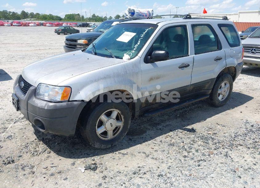 Photo 2 of 2003 Ford Escape XLS (VIN 1FMYU02183KC05213)