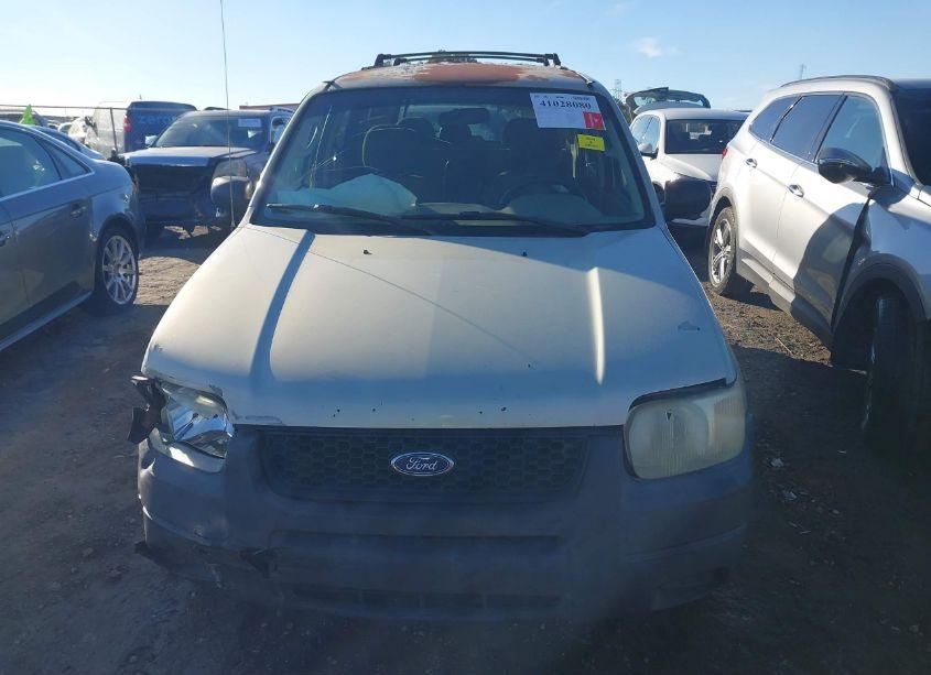 Photo 12 of 2003 Ford Escape XLS (VIN 1FMYU02183KC35294)