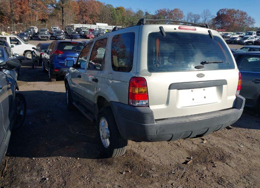 Photo 3 of 2003 Ford Escape XLS (VIN 1FMYU02183KC35294)