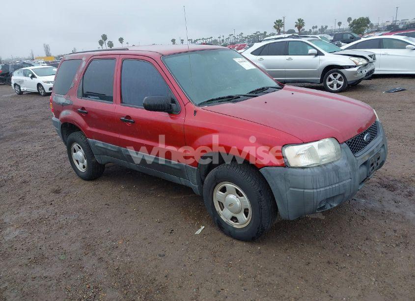 2004 Ford Escape XLS (VIN 1FMYU02184KA41902) main photo