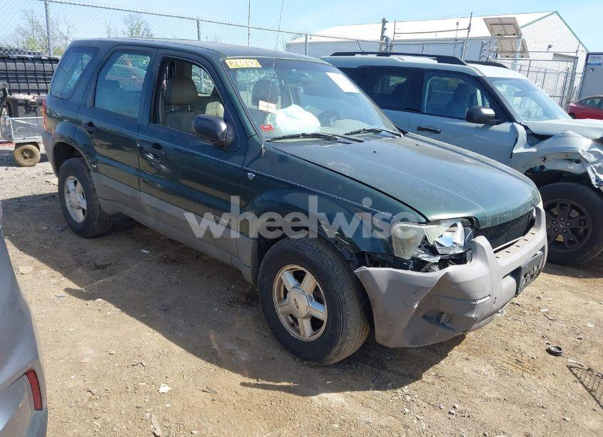 2002 Ford Escape XLS (VIN 1FMYU02192KB15373) main photo
