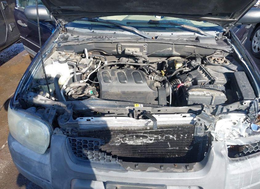 Photo 10 of 2004 Ford Escape XLS (VIN 1FMYU02194DA16334)