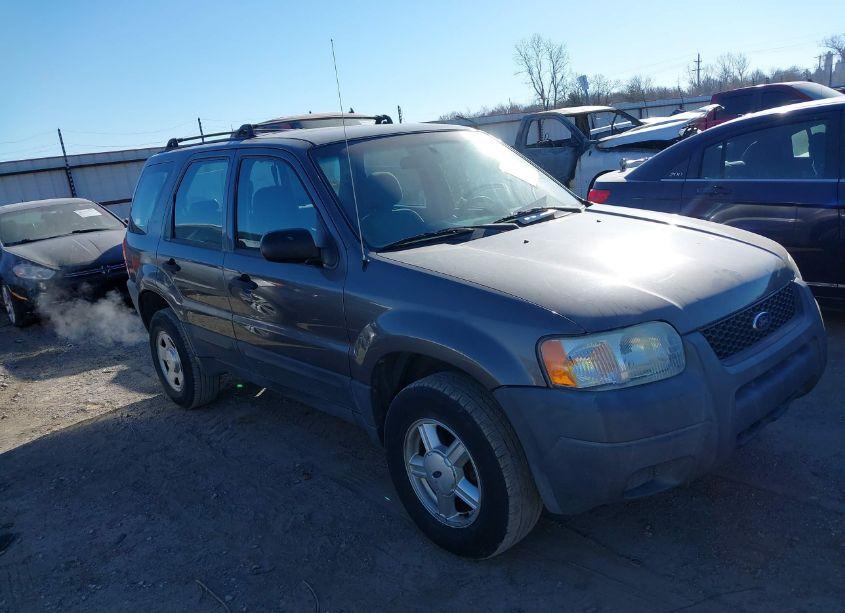 2004 Ford Escape XLS (VIN 1FMYU02194KA14904) main photo