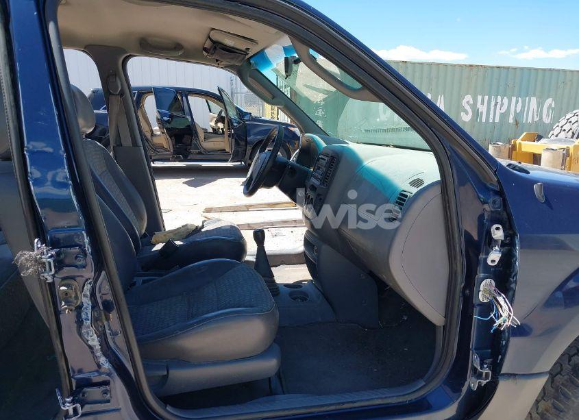 Photo 5 of 2002 Ford Escape XLS (VIN 1FMYU02BX2KA08423)