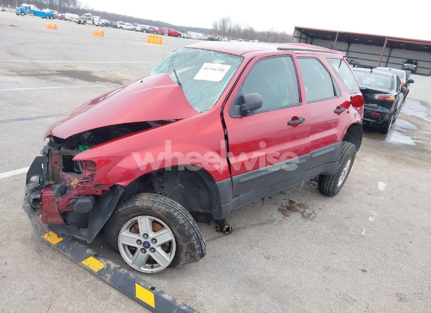 Photo 2 of 2005 Ford Escape XLS (VIN 1FMYU02Z05DA21882)