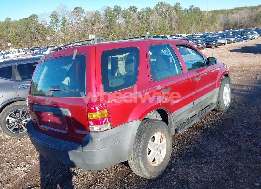Photo 4 of 2005 Ford Escape XLS (VIN 1FMYU02Z05KB93938)