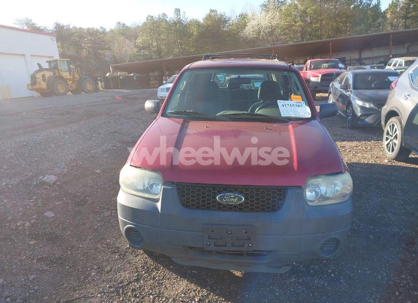 Photo 5 of 2005 Ford Escape XLS (VIN 1FMYU02Z05KB93938)