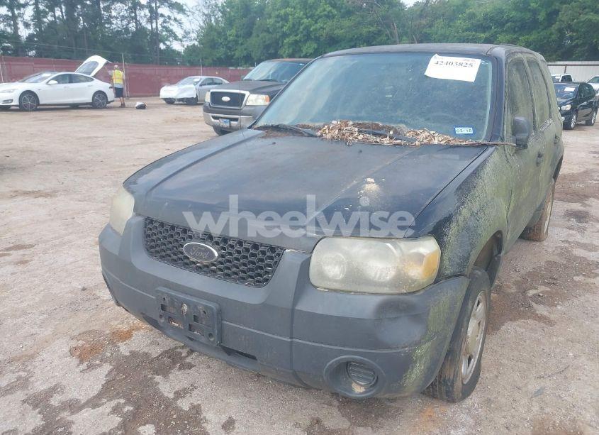 Photo 6 of 2006 Ford Escape XLS/XLS MANUAL (VIN 1FMYU02Z06KA02505)