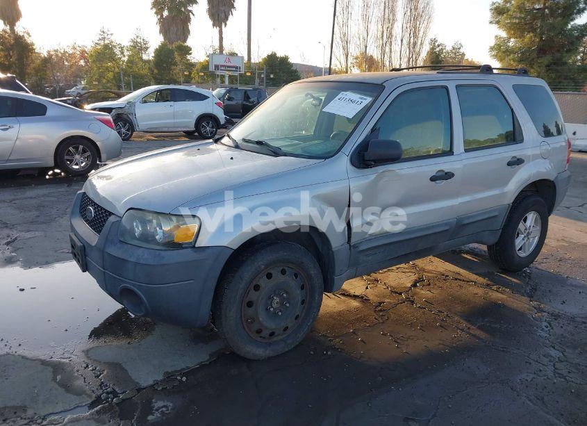 Photo 2 of 2007 Ford Escape XLS/XLS MANUAL (VIN 1FMYU02Z07KB60389)
