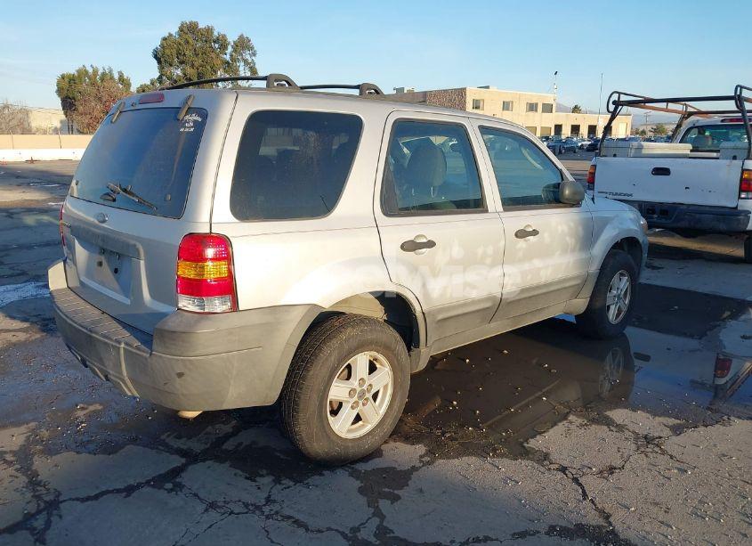 Photo 4 of 2007 Ford Escape XLS/XLS MANUAL (VIN 1FMYU02Z07KB60389)
