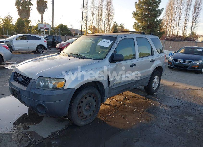 Photo 6 of 2007 Ford Escape XLS/XLS MANUAL (VIN 1FMYU02Z07KB60389)