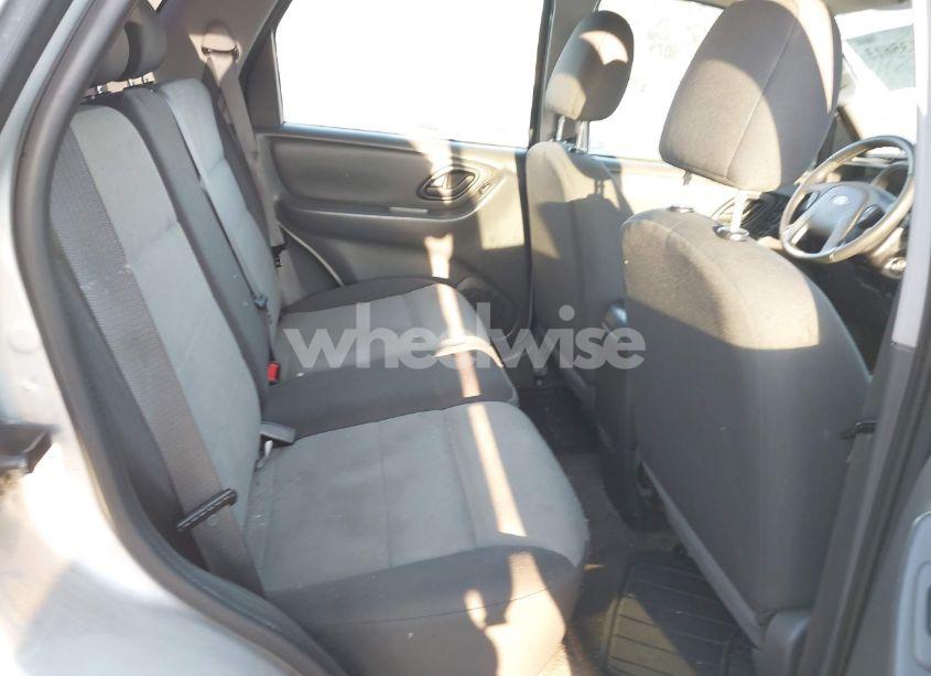 Photo 8 of 2007 Ford Escape XLS/XLS MANUAL (VIN 1FMYU02Z07KB60389)