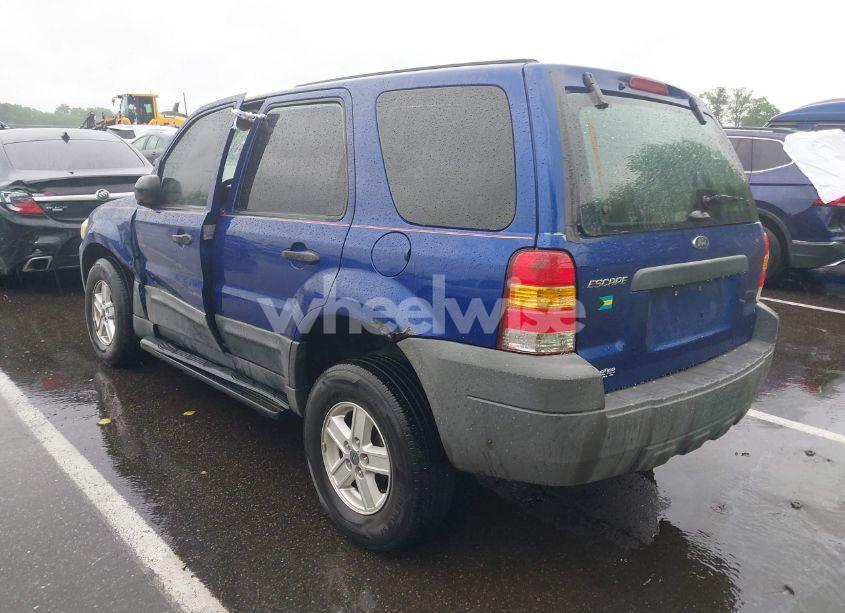 Photo 3 of 2005 Ford Escape XLS (VIN 1FMYU02Z15KA01409)