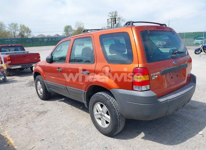 Photo 3 of 2007 Ford Escape XLS/XLS MANUAL (VIN 1FMYU02Z27KA04600)