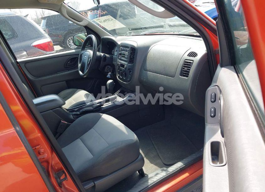 Photo 5 of 2007 Ford Escape XLS/XLS MANUAL (VIN 1FMYU02Z27KA04600)