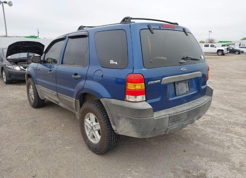 Photo 3 of 2007 Ford Escape XLS/XLS MANUAL (VIN 1FMYU02Z27KA68166)