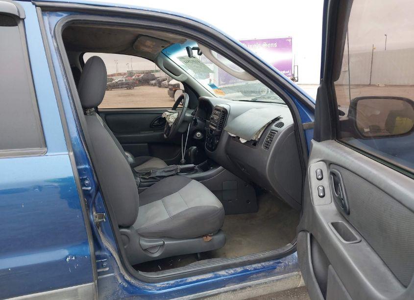 Photo 5 of 2007 Ford Escape XLS/XLS MANUAL (VIN 1FMYU02Z27KA68166)
