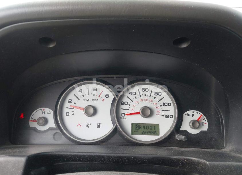 Photo 7 of 2005 Ford Escape XLS (VIN 1FMYU02Z35KD13148)