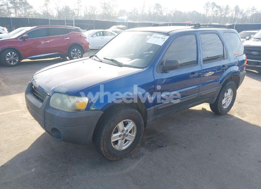 Photo 2 of 2007 Ford Escape XLS/XLS MANUAL (VIN 1FMYU02Z37KB37995)