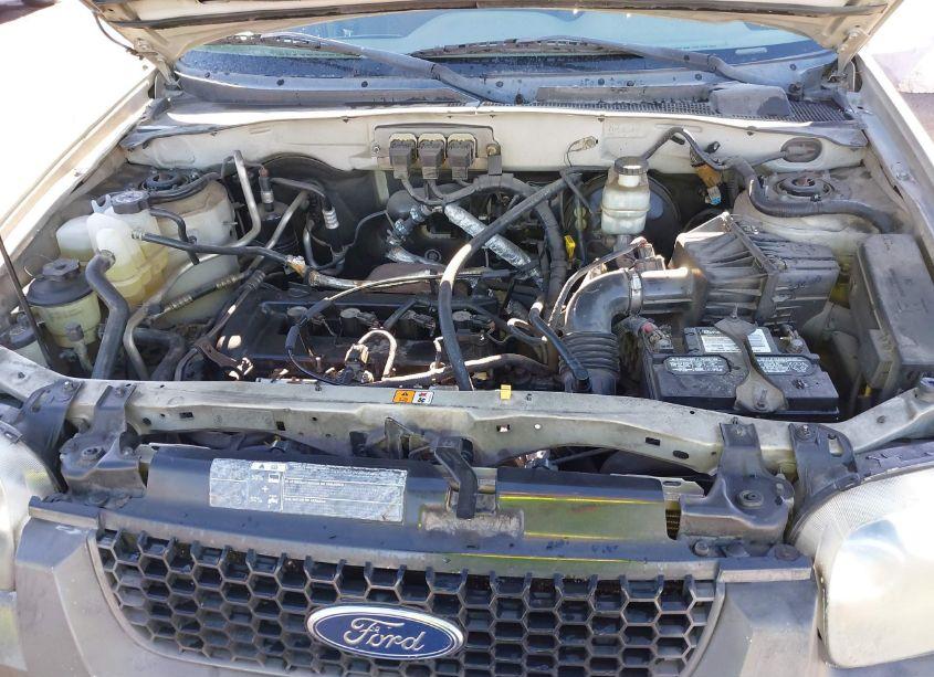 Photo 10 of 2005 Ford Escape XLS (VIN 1FMYU02Z45KB02220)