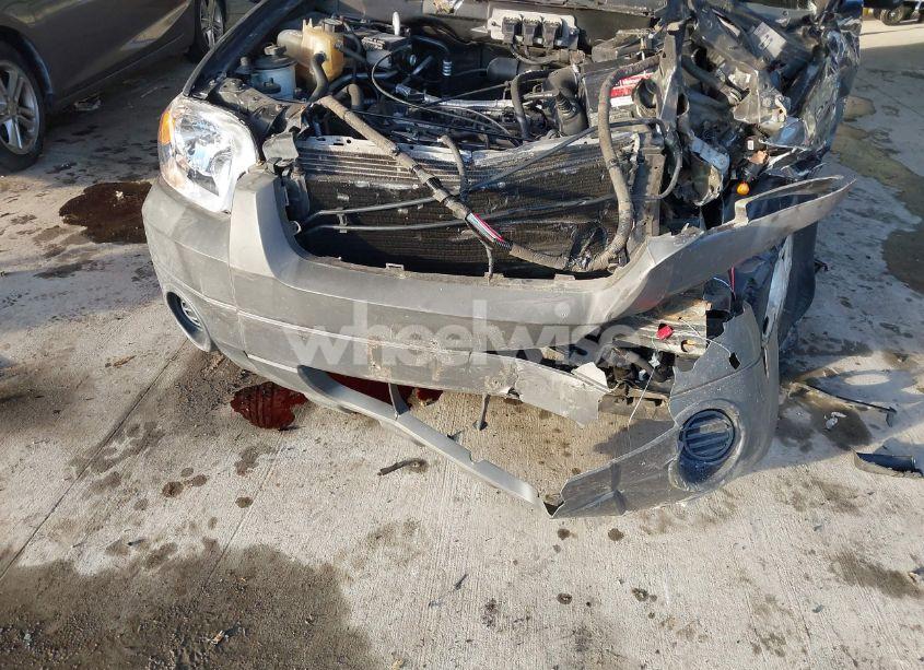 Photo 12 of 2005 Ford Escape XLS (VIN 1FMYU02Z45KB24427)