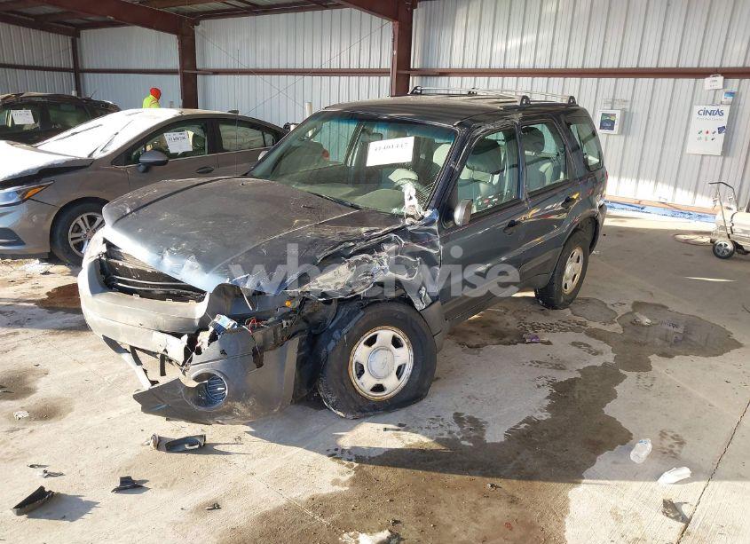 Photo 2 of 2005 Ford Escape XLS (VIN 1FMYU02Z45KB24427)