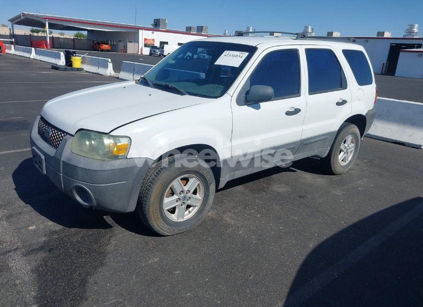 Photo 2 of 2006 Ford Escape XLS/XLS MANUAL (VIN 1FMYU02Z46KA72637)